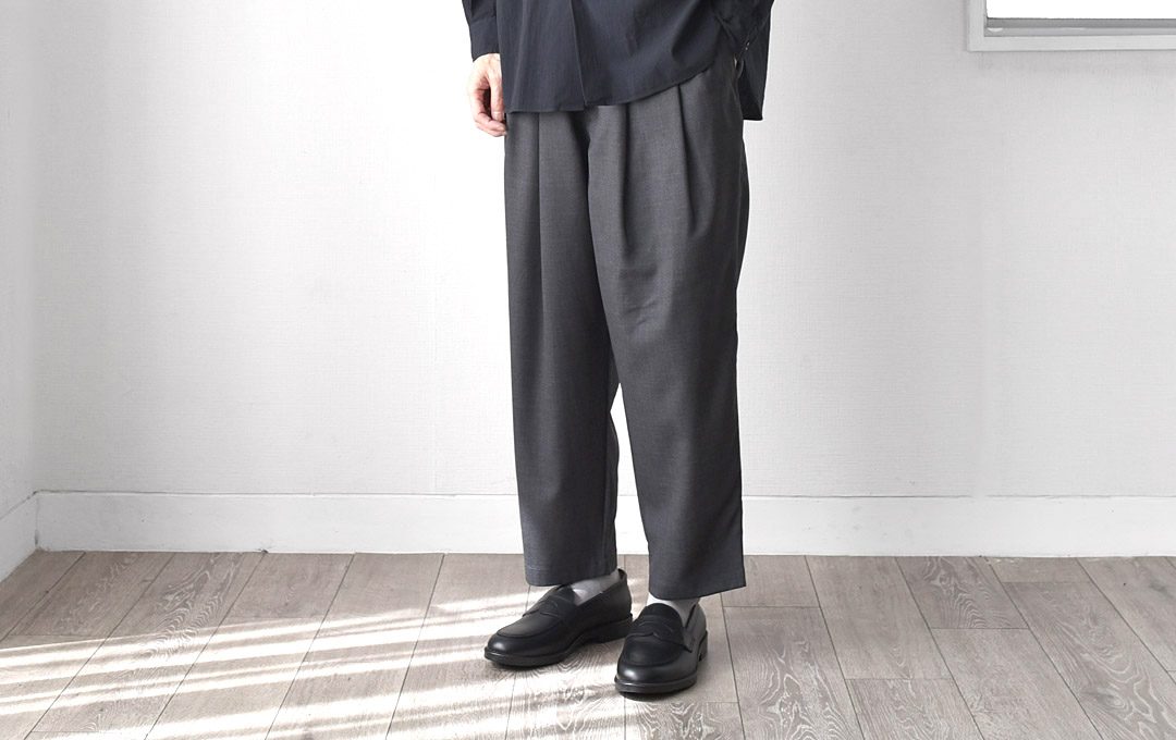 STILL BY HAND（スティルバイハンド）2tuck Wide Tapered Summer Wool Pants – Daily Blog |  FENEST