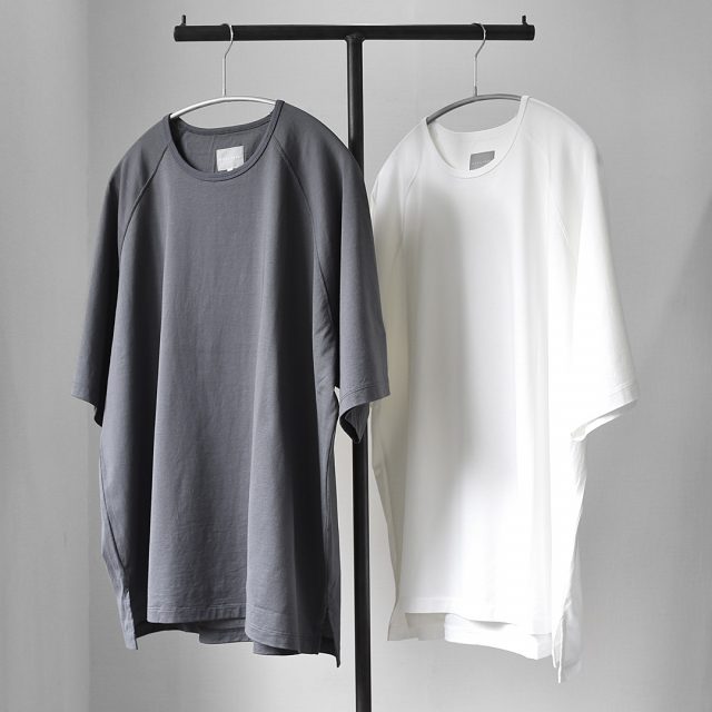 CURLY(カーリー)OVERSIZED TEE