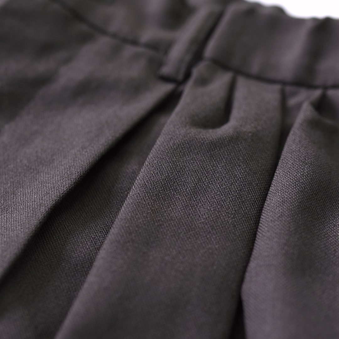 STILL BY HAND（スティルバイハンド）Wool/Nylon 4tuck Tapered Pants