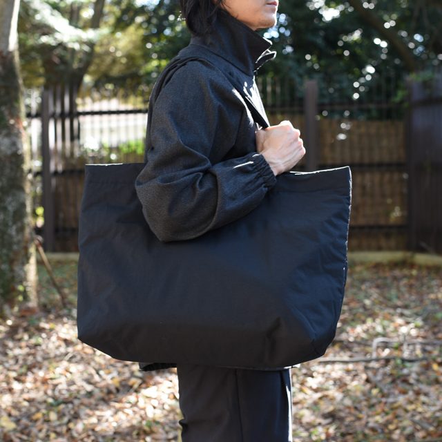 STILL BY HAND（スティルバイハンド）Padded Nylon Tote Bag