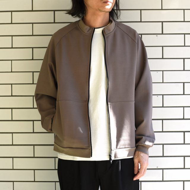 LAMOND（ラモンド）Stand Neck Silky Blouson – Daily Blog | FENEST