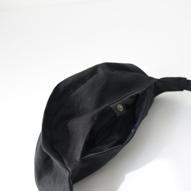 STILL BY HAND GD05251 ショルダーバッグ ブラック STILL BY HAND スティルバイハンド クロスボディバッグ