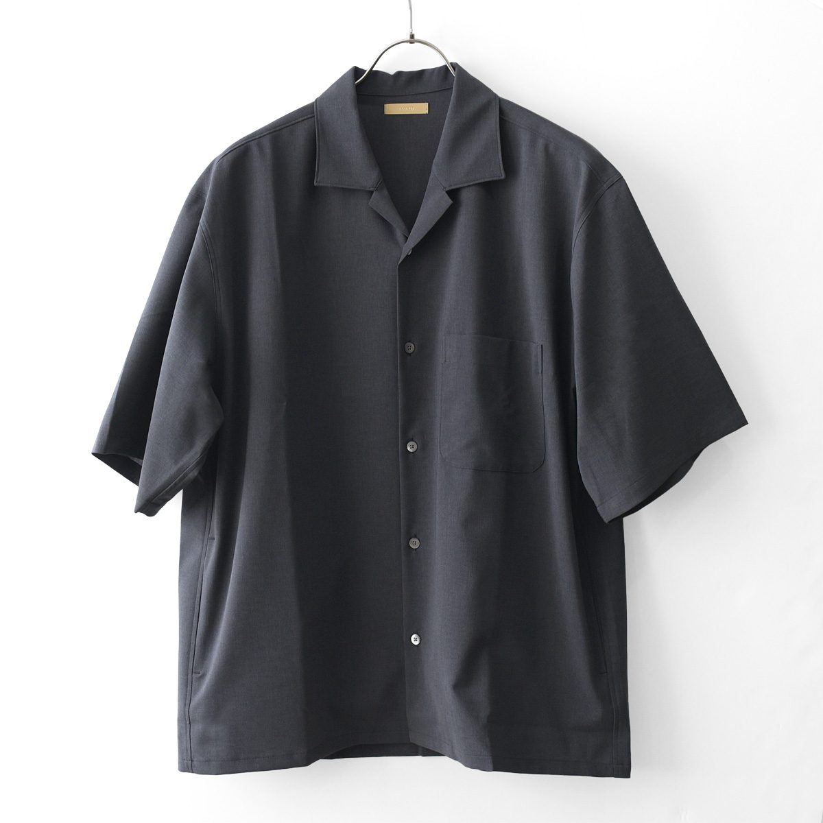 LAMOND（ラモンド）Shari Shirts｜夏に映える上品なオープンカラー