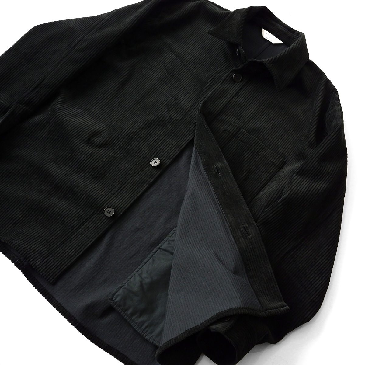 ブラックコーデュロイのリラックスジャケット ― STILL BY HAND – Daily
