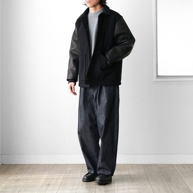 STILL BY HAND - Deep Tuck Wide Denim Pants DN01253